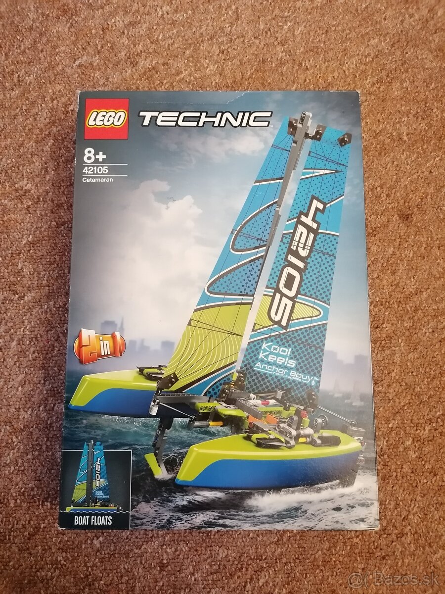 Lego technic katamaran