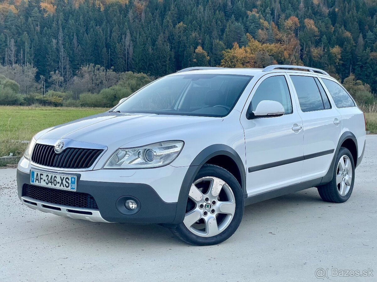 Škoda Octavia Combi Scout 2.0 TDI 4x4 Xenon Alcantara