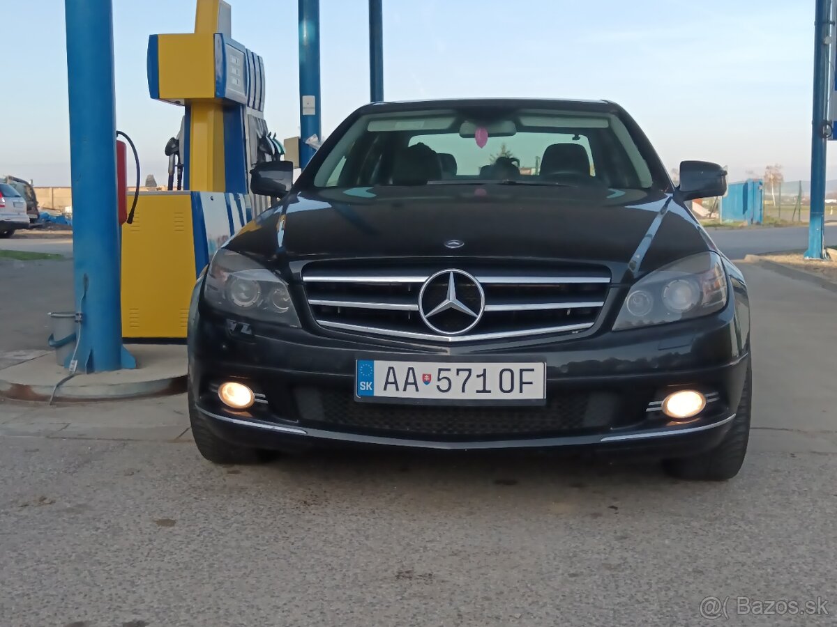 Predám Mercedes w204