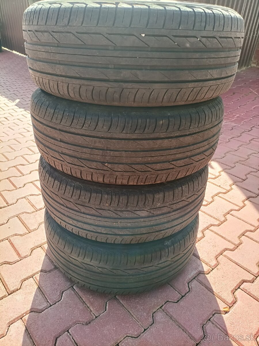 Letné 225/50 r18 RFT