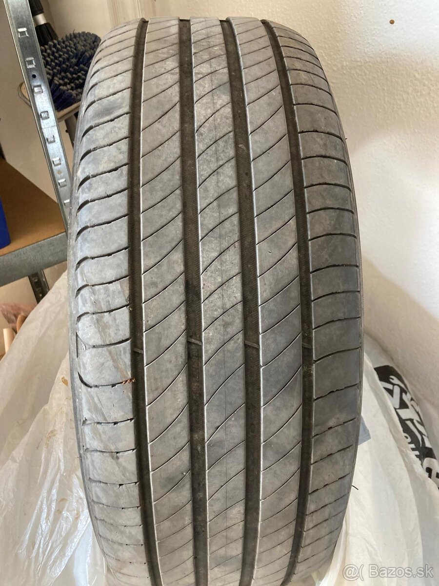 215/55R17 letne