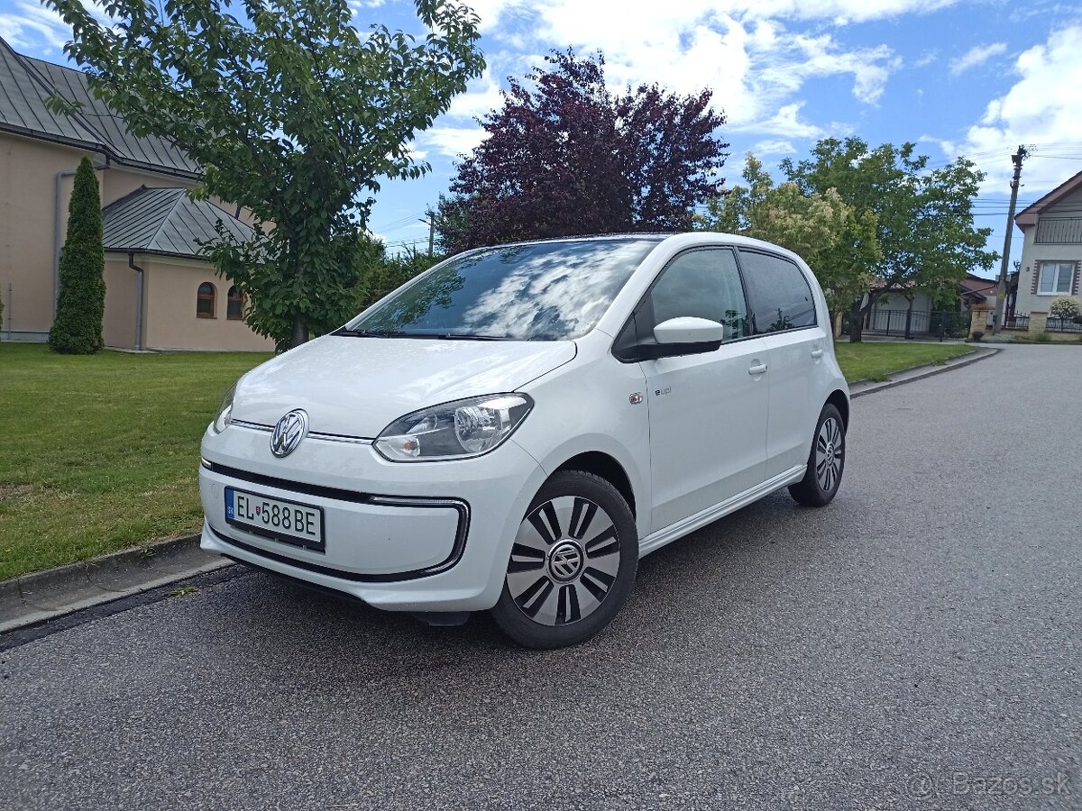 Elektromobil VW e-Up 2014 BATÉRIA: 18.7 kWh dojazd 130-140km