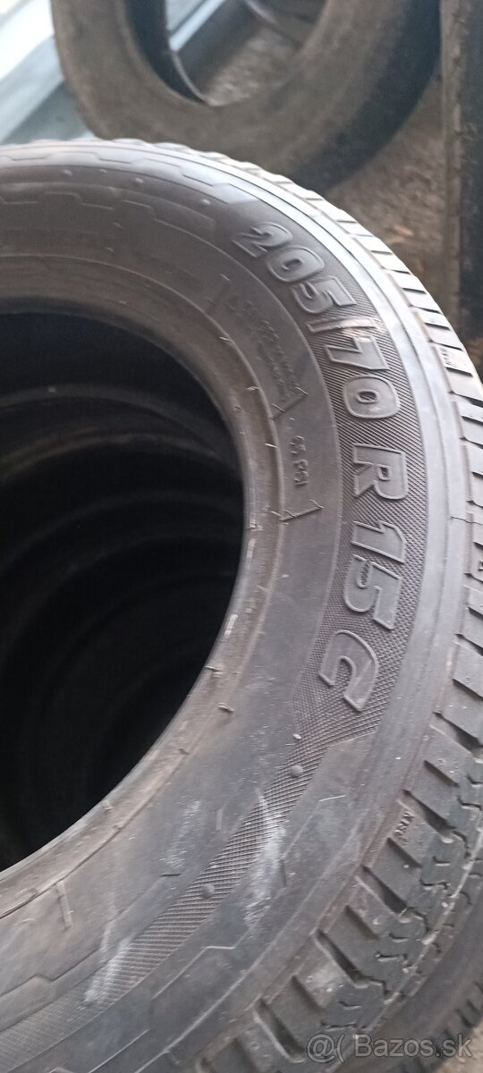 Vanpro 205/70 R 15C