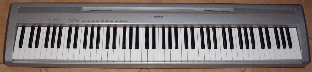 Digitální piano Yamaha P-95S