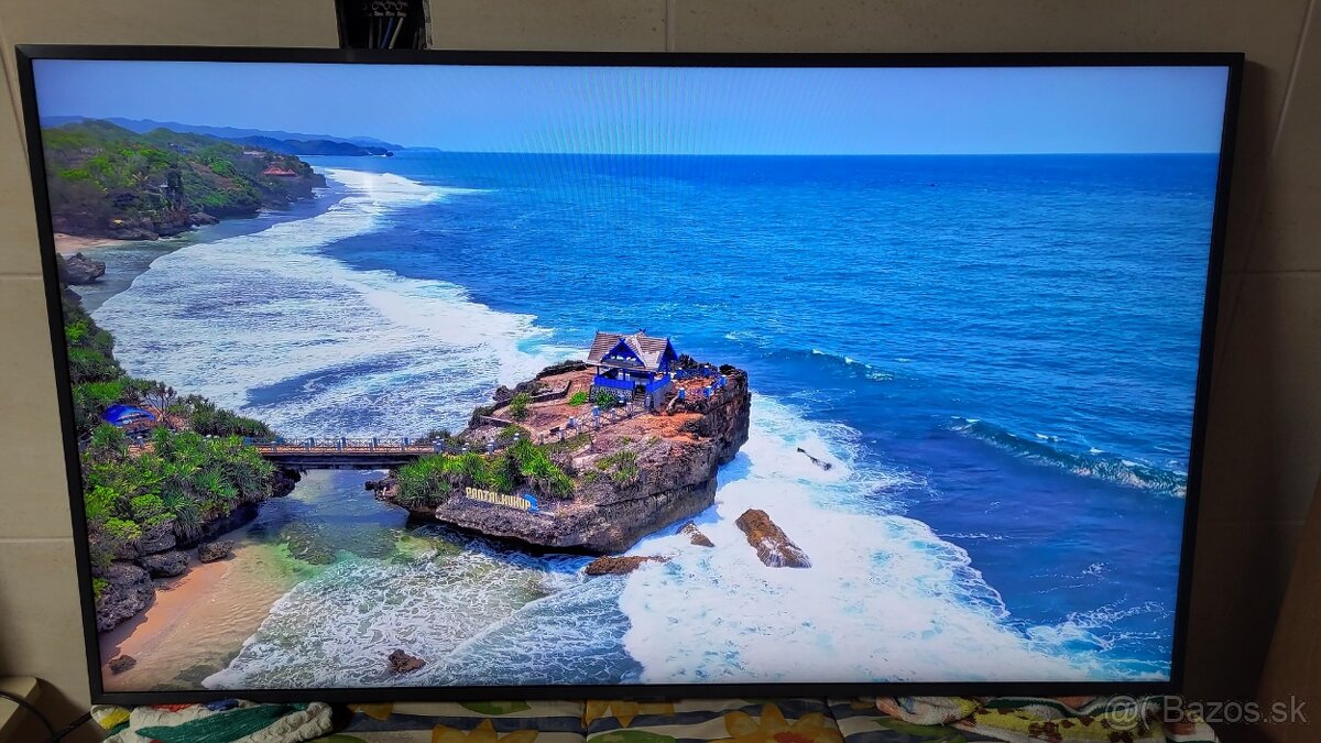 50" Samsung UE50RU7402U, 4K Smart, nádherný obraz