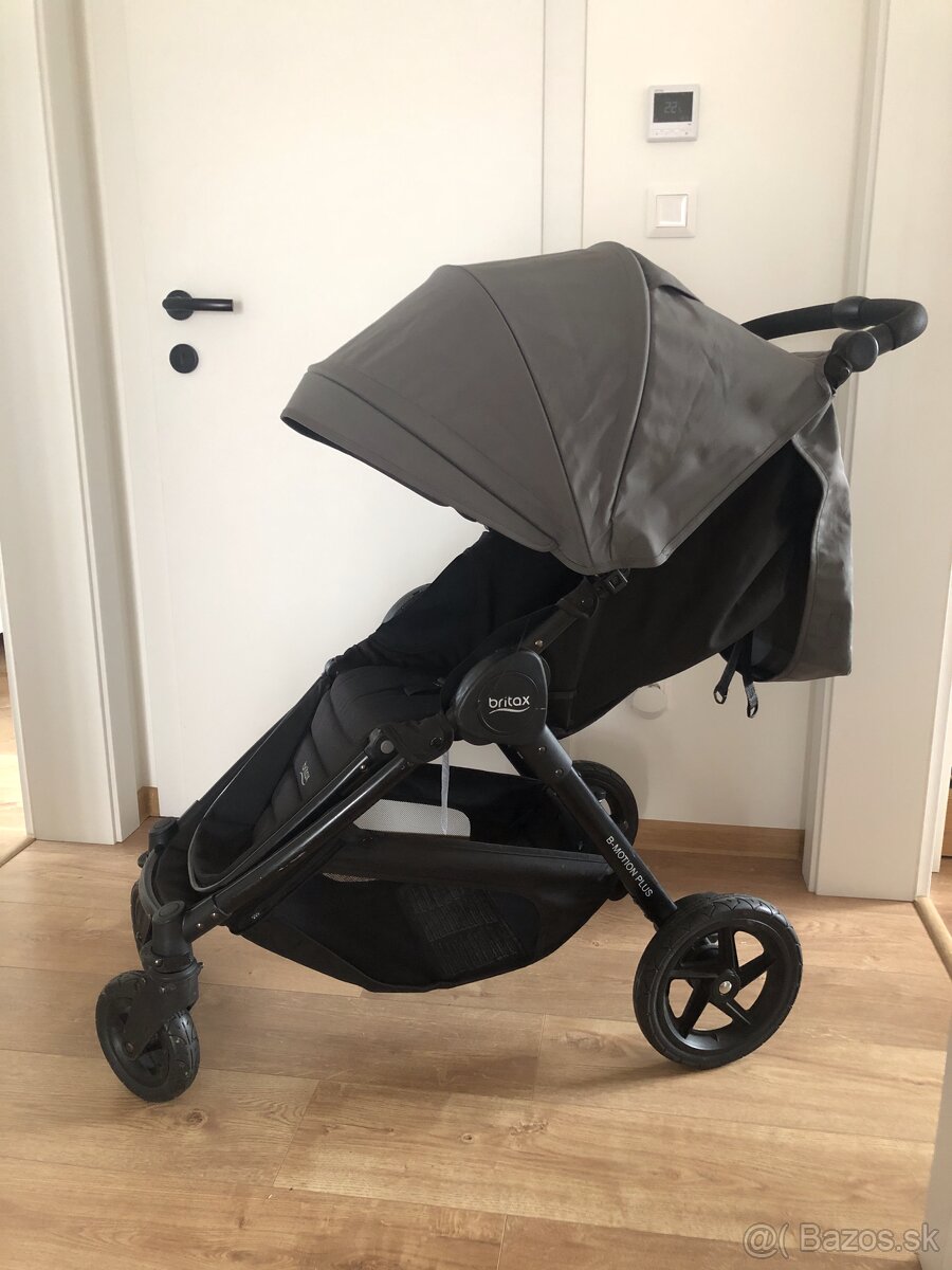 Športový kočík Britax B-motion 4 Plus Steel grey