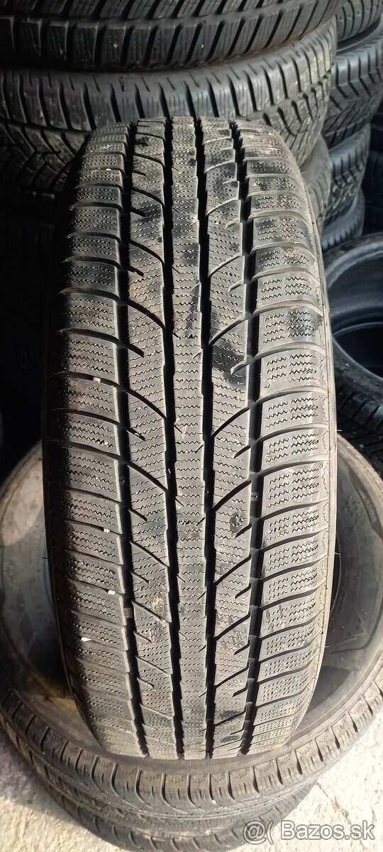 Predám zimné pneu 205/65r15 99h xl