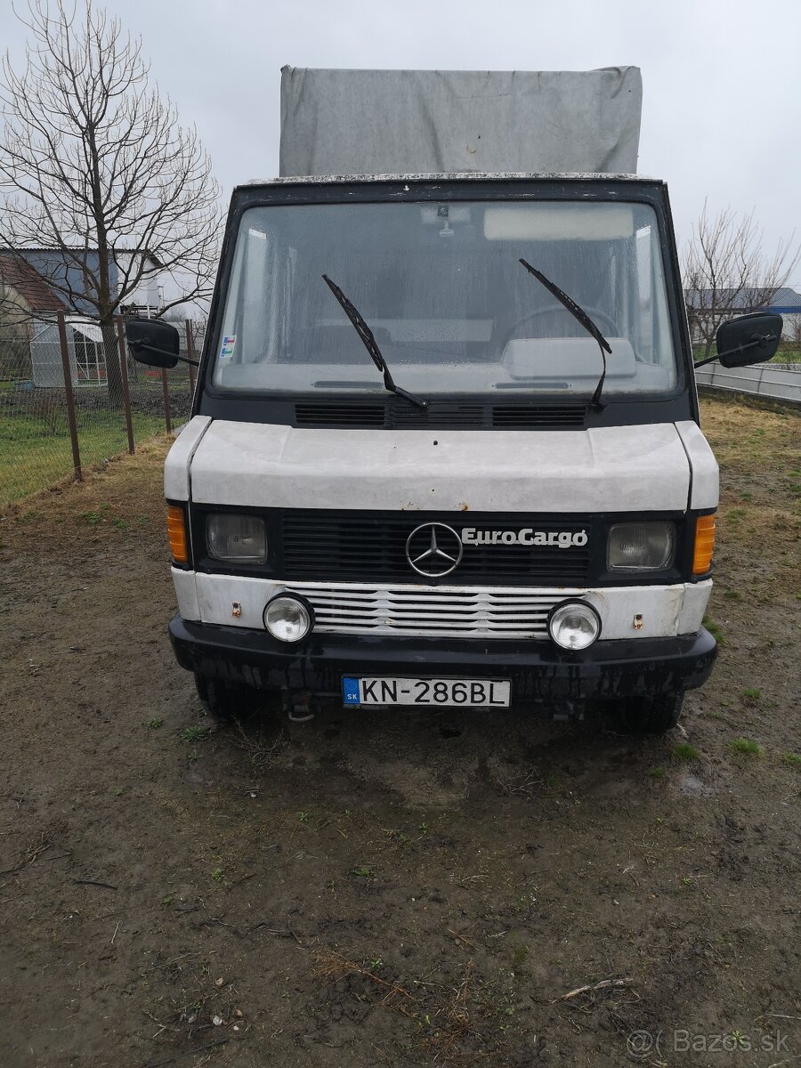 Predám mercedes benz 207D