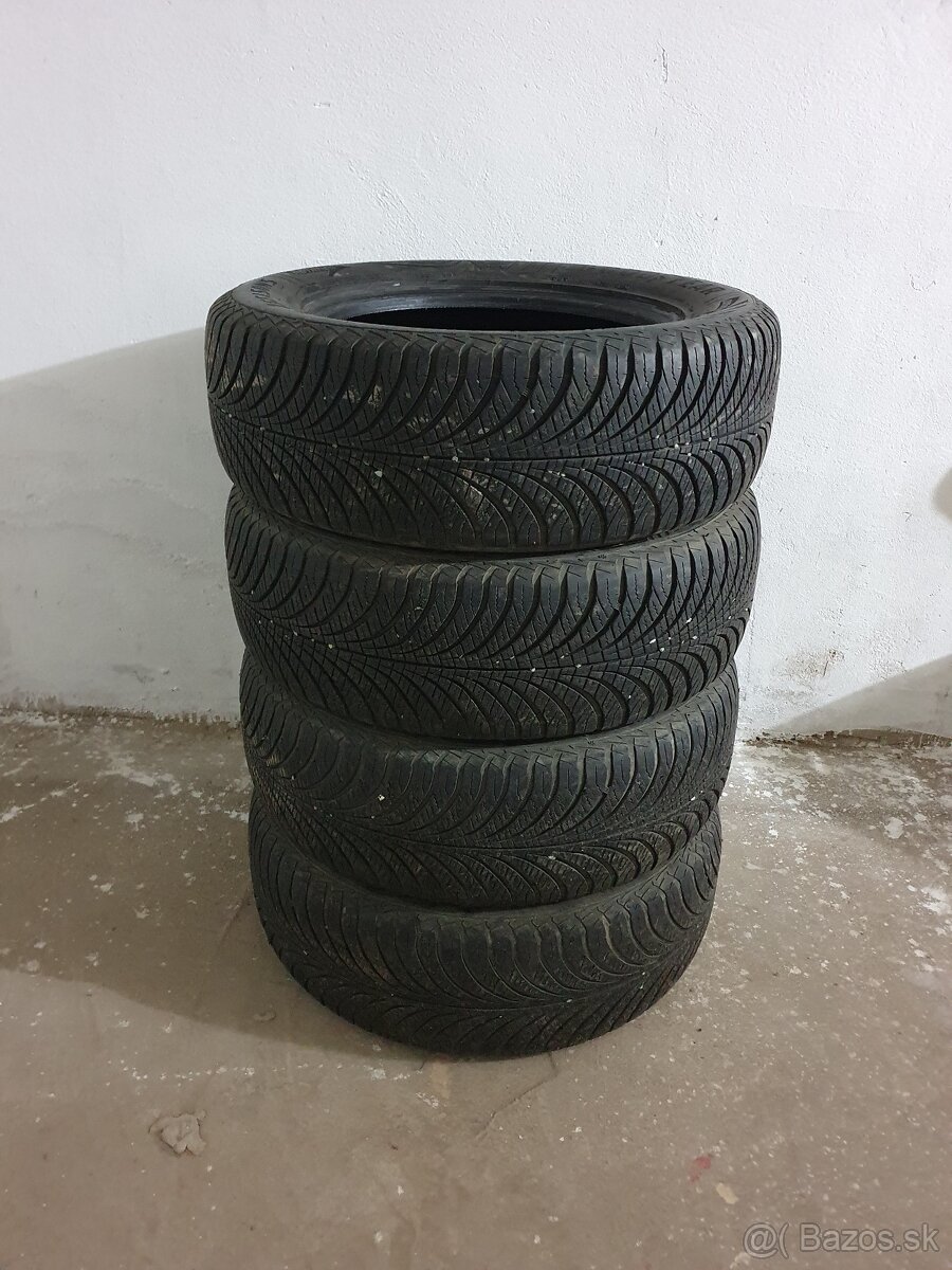 215/65 r16 celoročné pneumatiky Goodyear