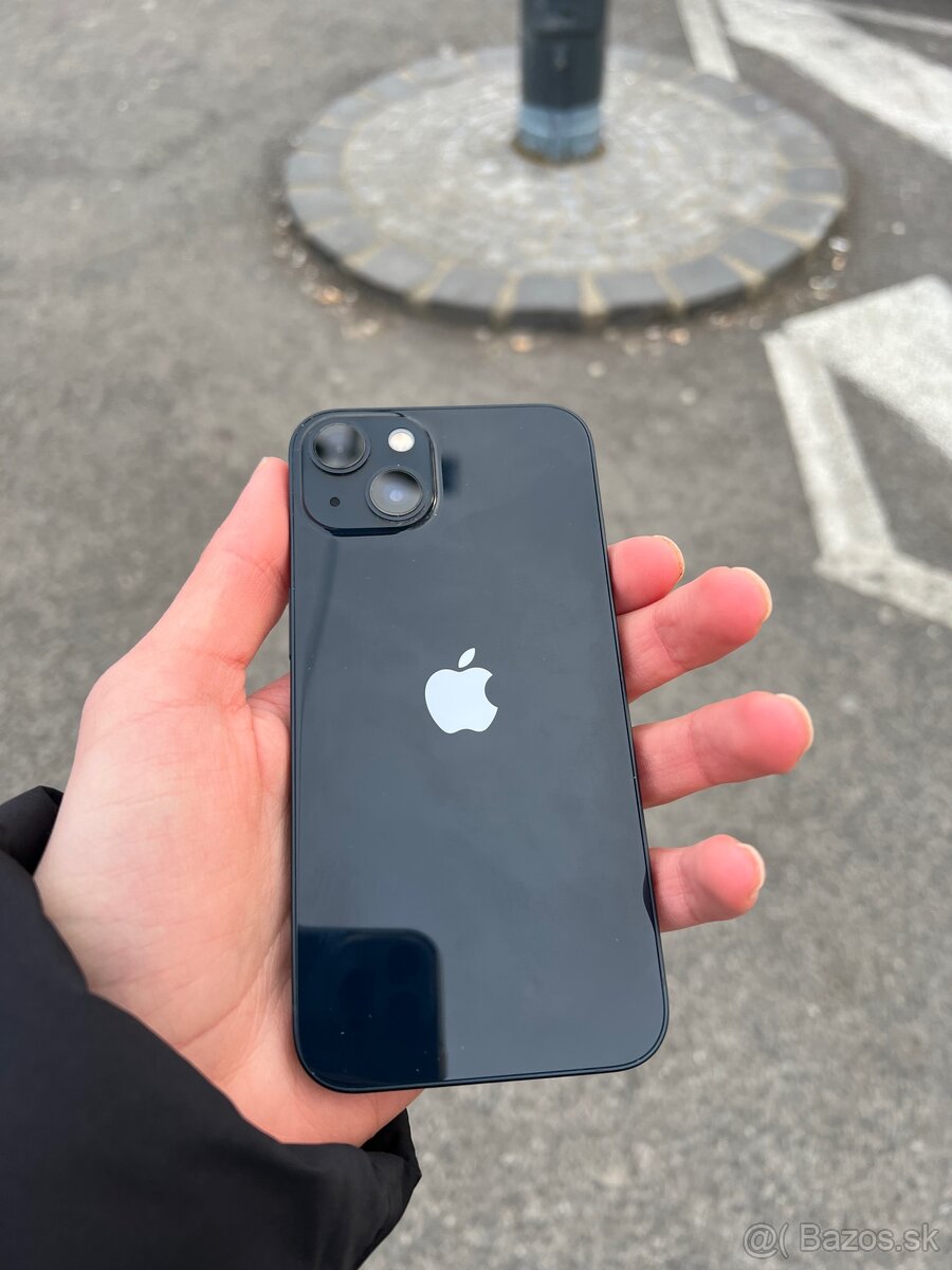 iPhone 13 256GB MIDNIGHT - PERFEKTNÝ STAV