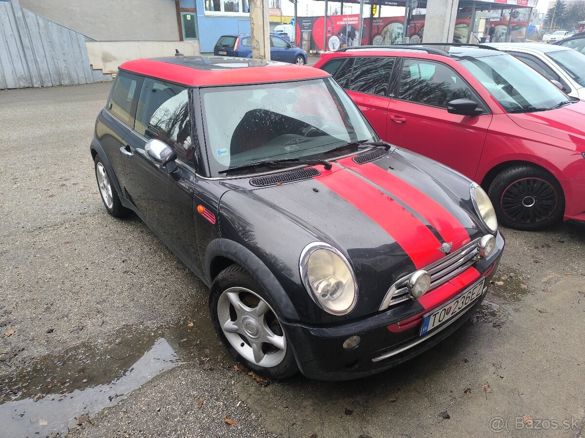 Mini Cooper 1,6 benzín