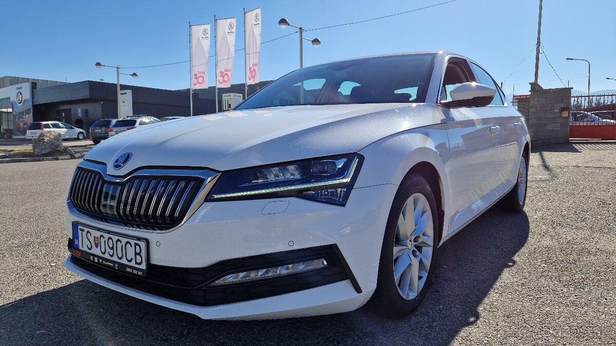 Škoda Superb 1.5 TSI ACT Style 150PS NAVI LED