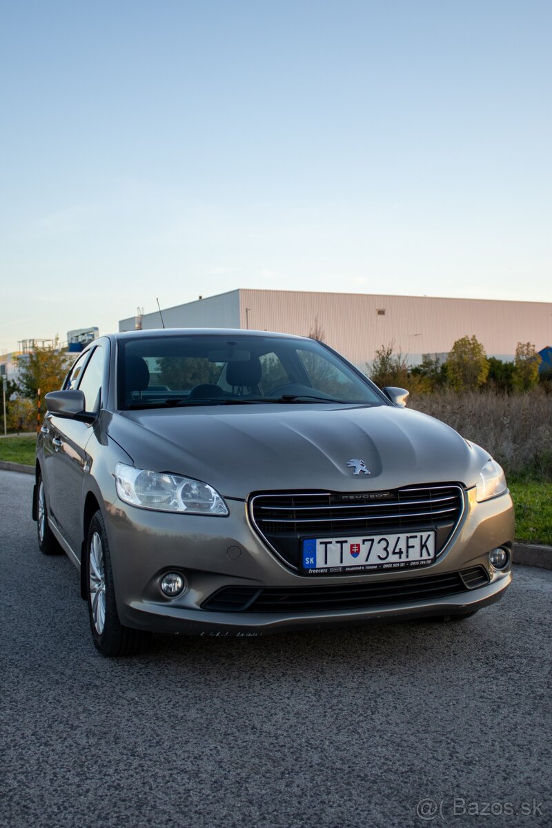 Peugeot 301