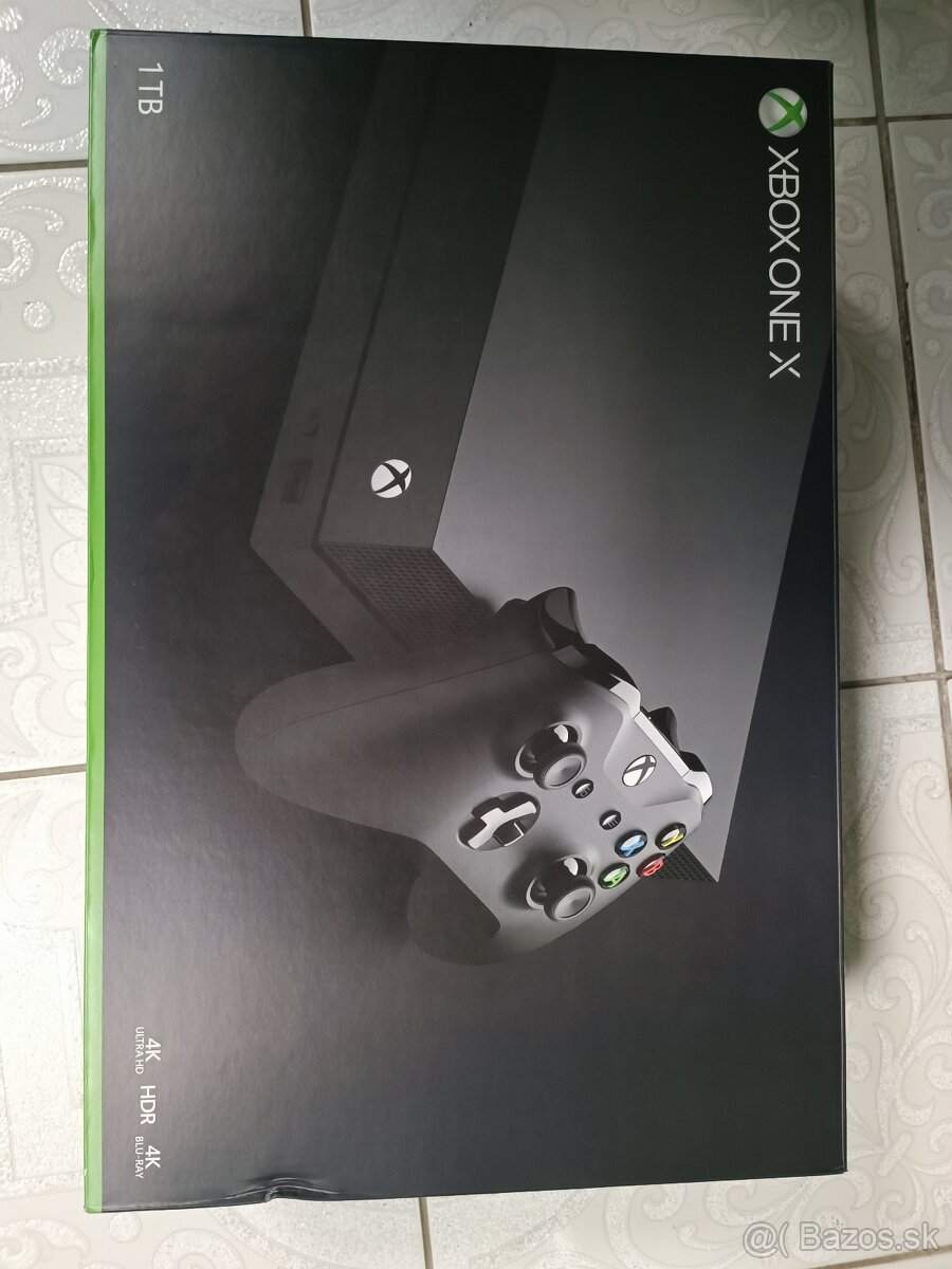 Predám Xbox One X 1TB