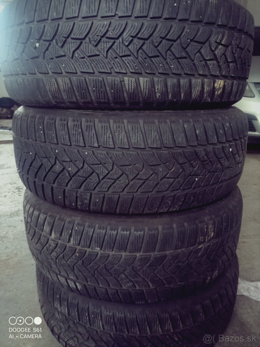 Zimné pneu 215/60 16 dunlop