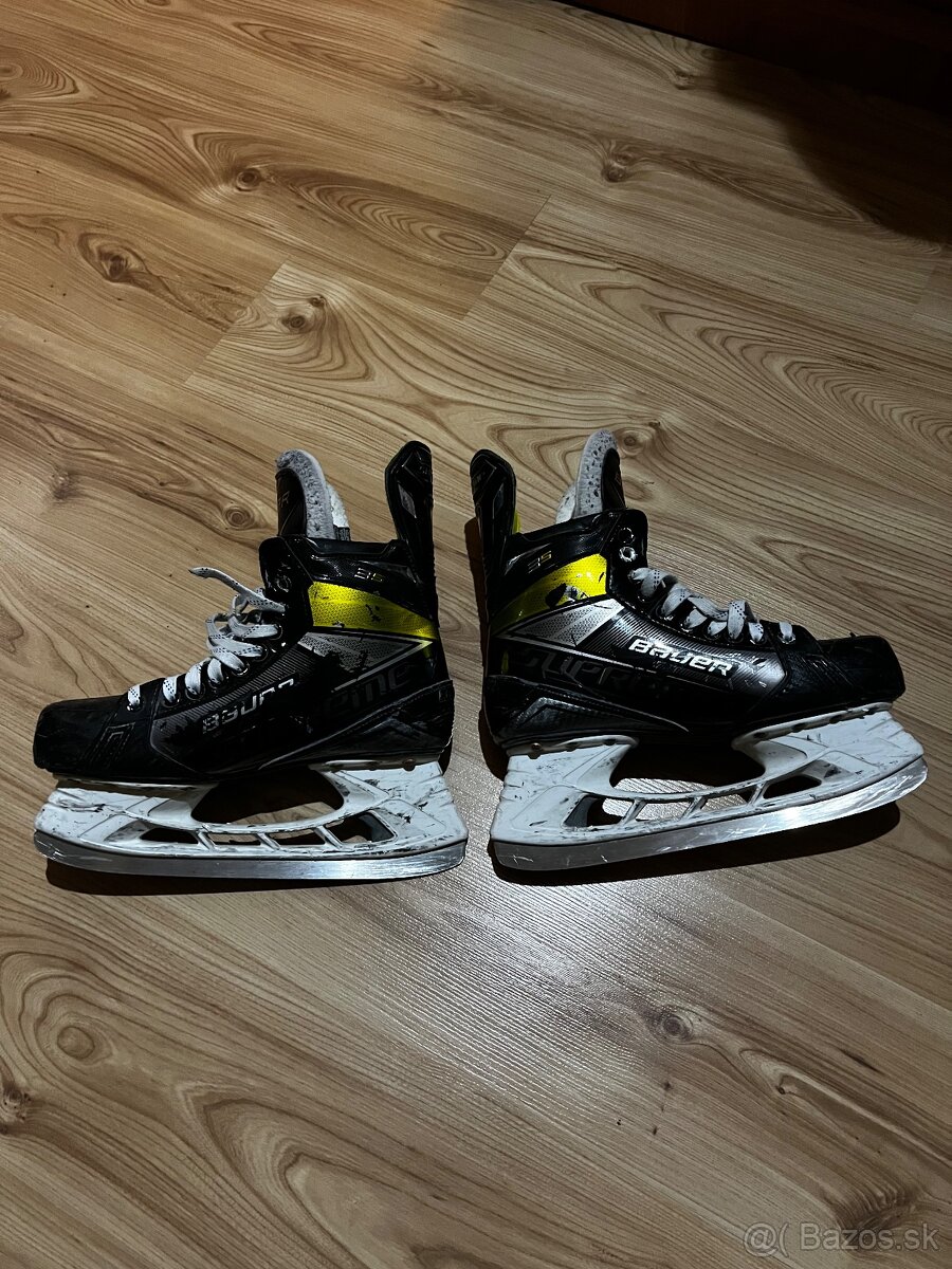 Hokejové korčule Bauer Supreme 3S