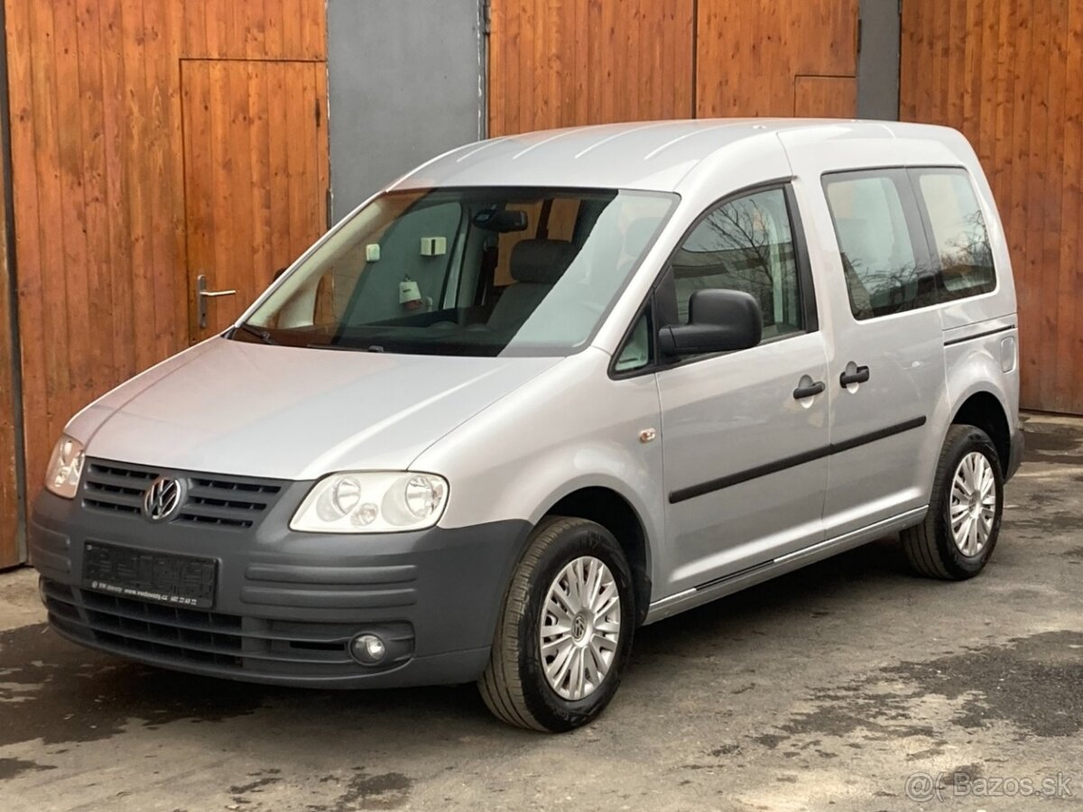 VOLKSWAGEN CADDY 1,9 TDi nové přední brzdy