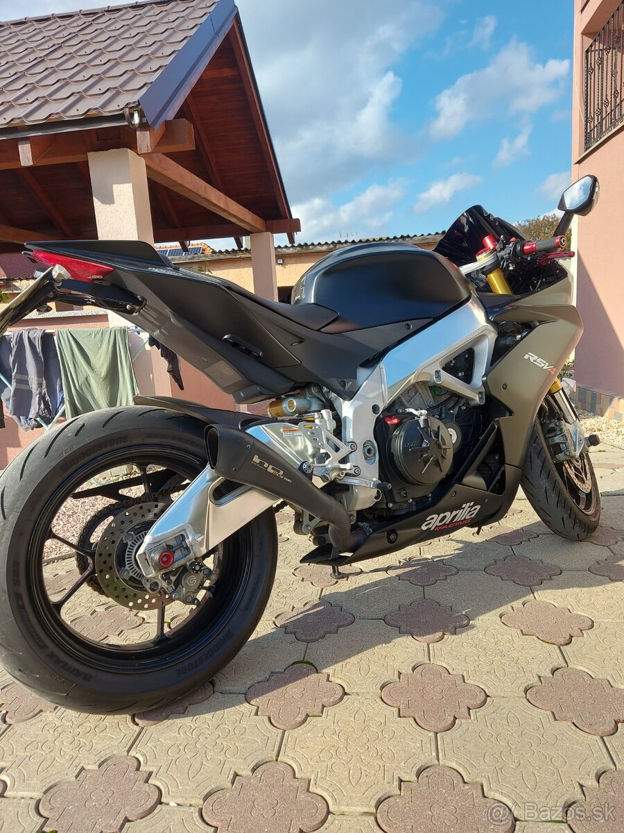 Výfuk aprilia rsv4 1000R