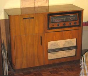 Kupim Supraphon LE57 Supraphon LE59 elektronkove radio