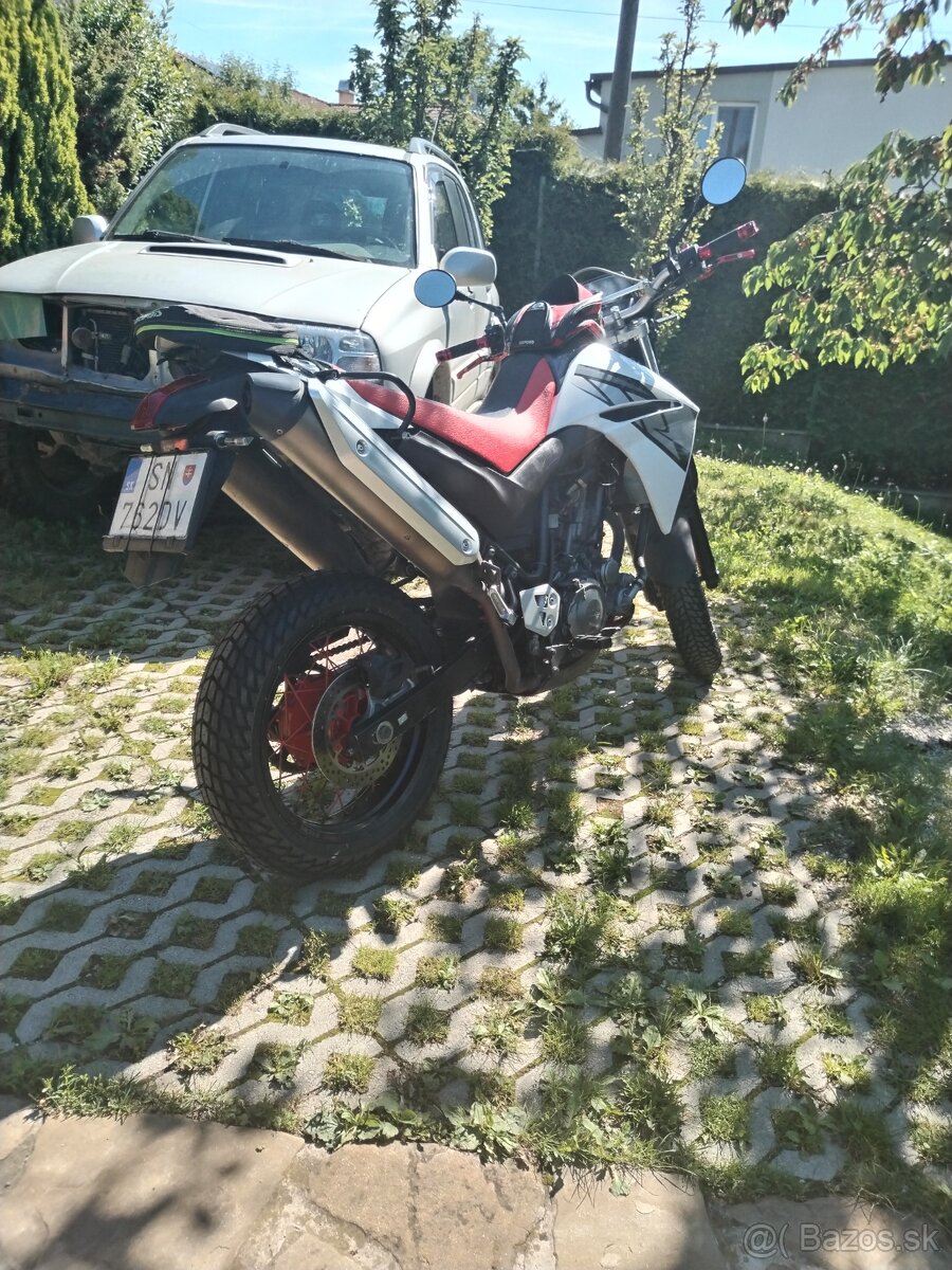 Yamaha XT 660x