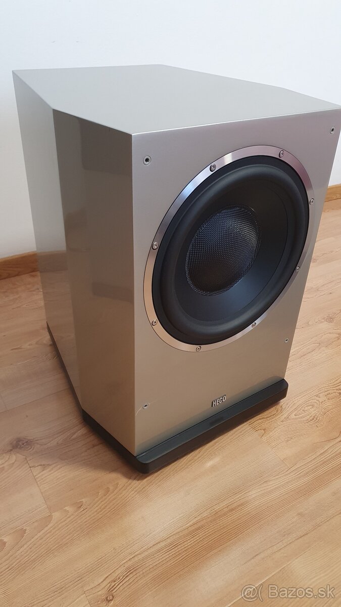 aktivny subwoofer Heco Celan Sub 30A