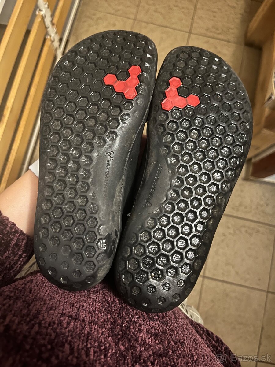 Vivobarefoot Gobi 37