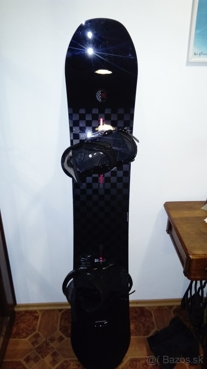 snowboard ENDEAVOR MAWERICK 159+ BURTON MALAVITA vel.M v