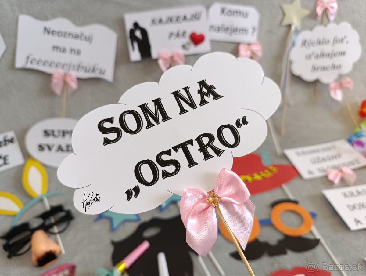 Rekvizity na fotenie - SOM NA OSTRO