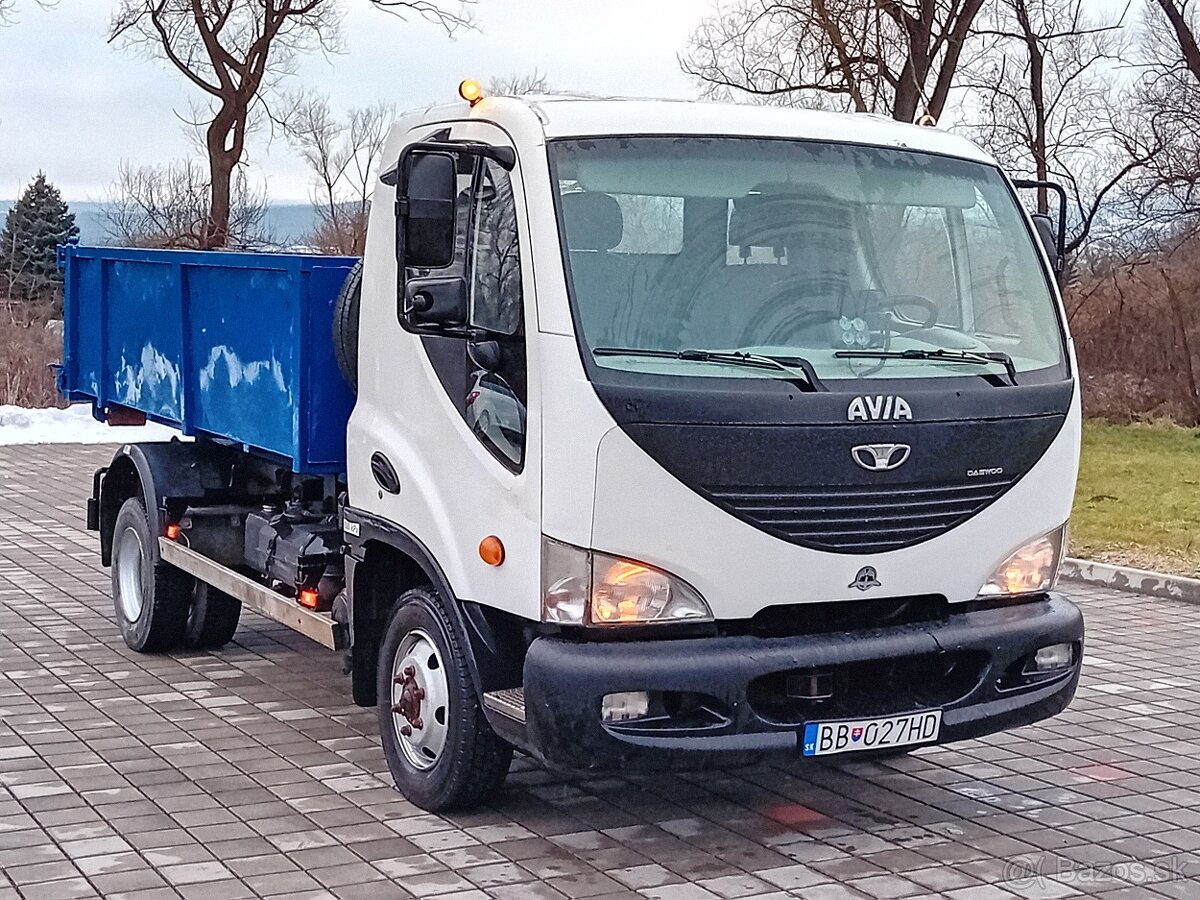 Avia Daewoo D90 kontajner