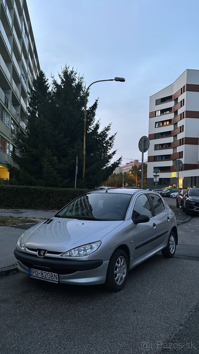 Peugeot 206 1,1 44kW