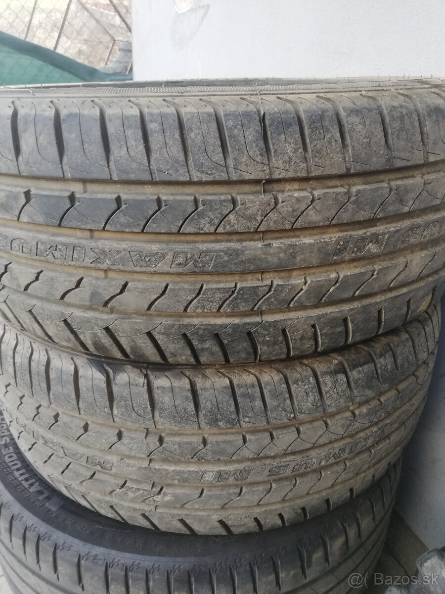 245/40 R19 Maxtrek Maximum M1 letne