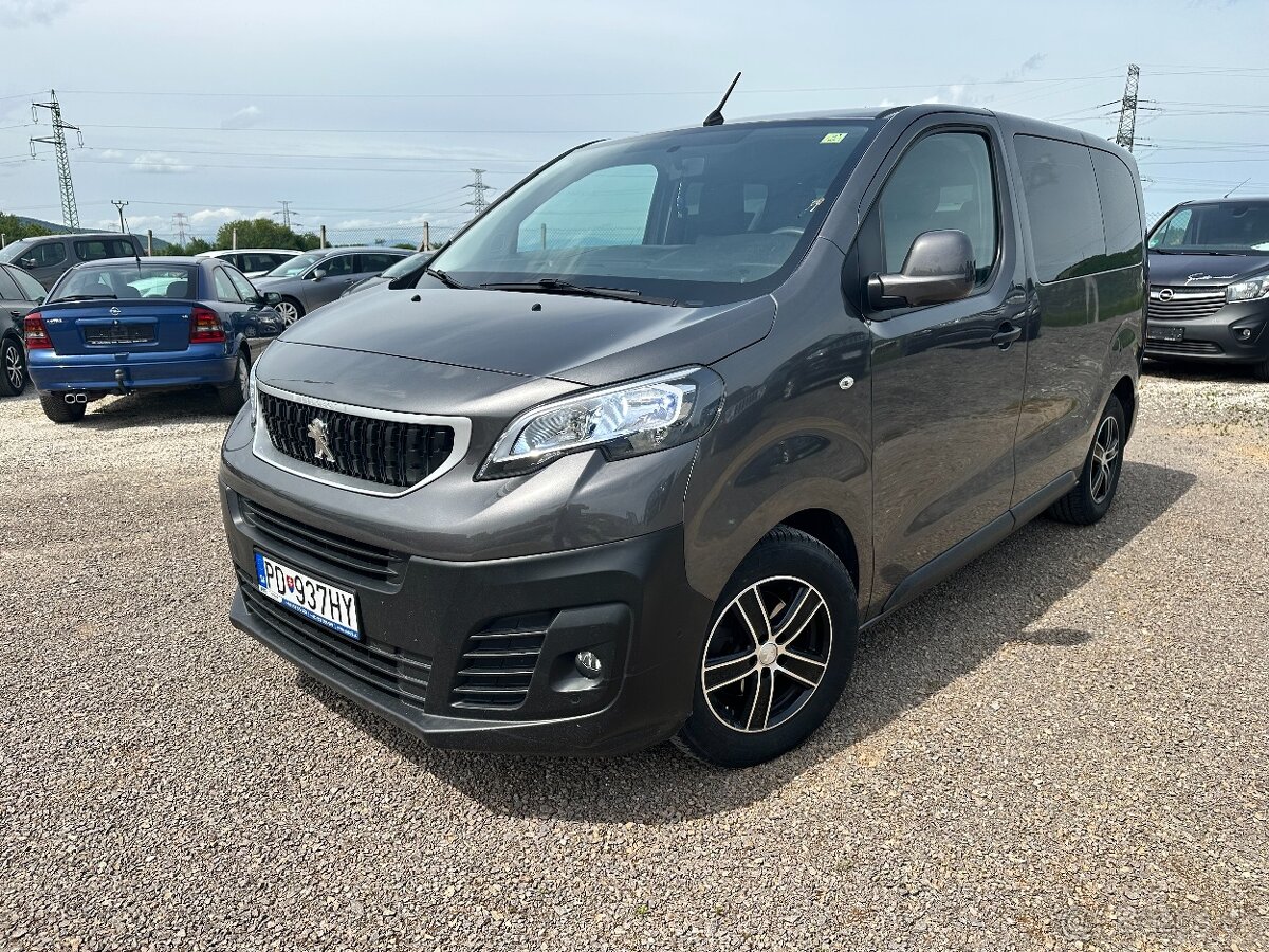 Peugeot Traveller 1.6 BlueHDi 115 S&S Allure Standard