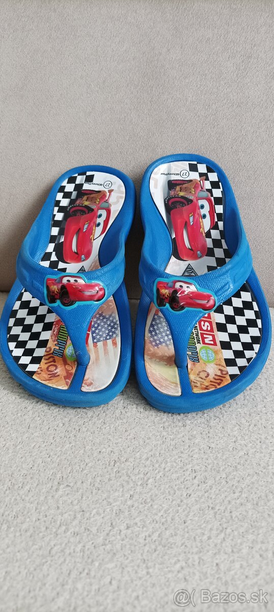 Detské žabky s motívom Disney Cars v. 27