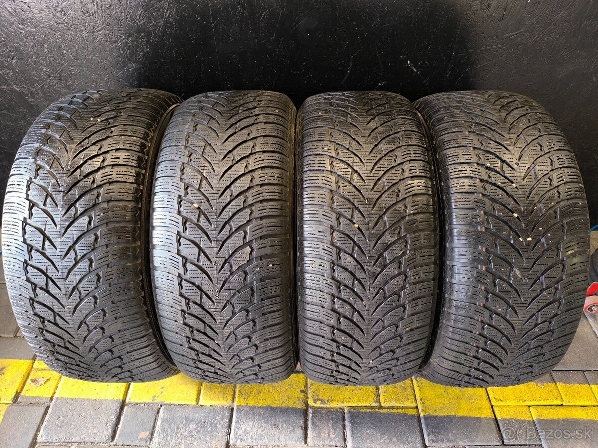 255/50 R19 Nokian zimne pneumatiky