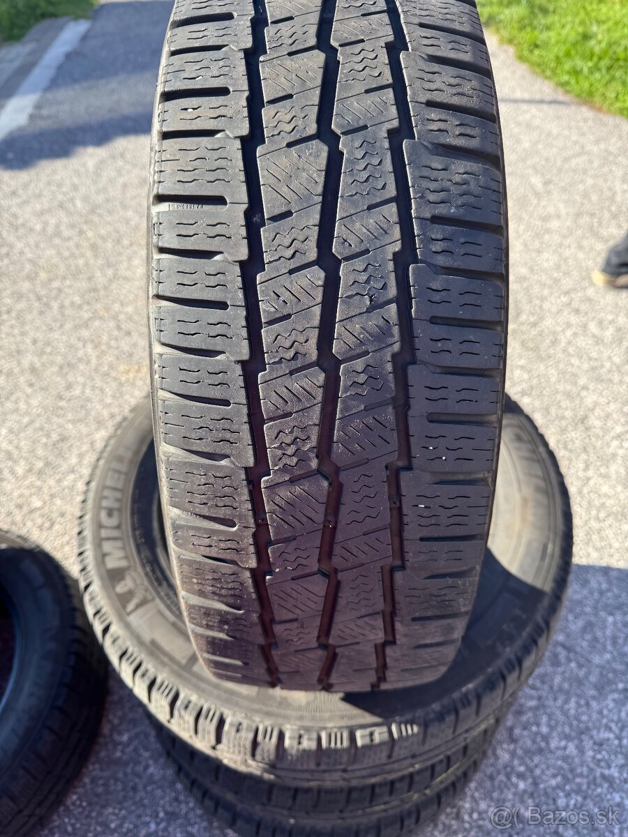 205/65R16C Michelin