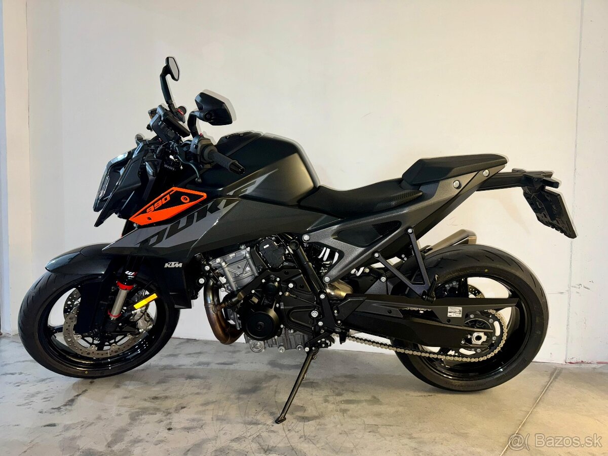 KTM 990 Duke 2024