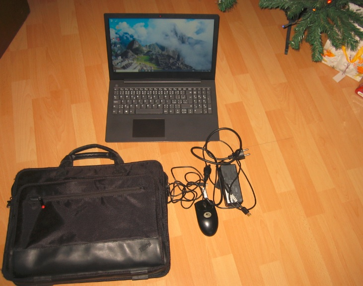 LENOVO V130 i5 (display 15,6")