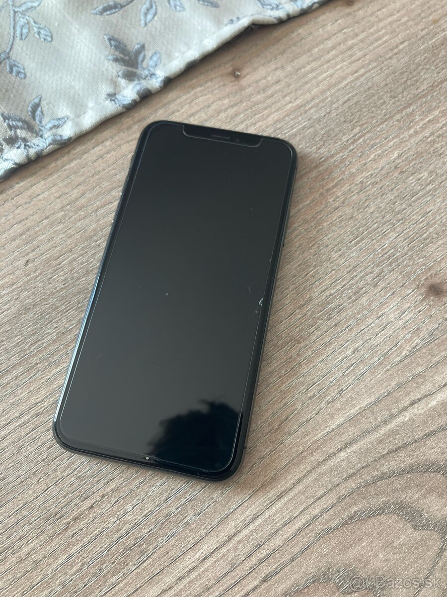 iPhone X