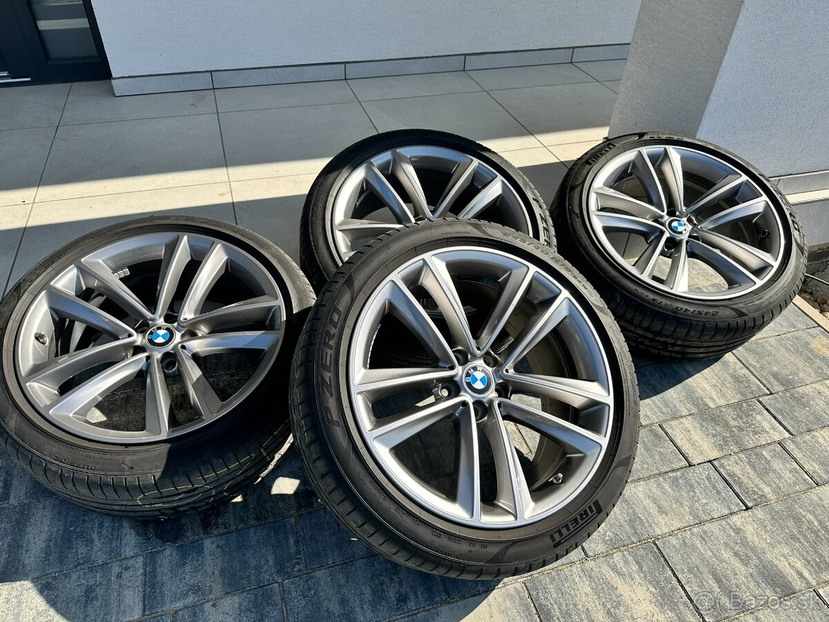 BMW styling 630 R19 + Pirelli PZero