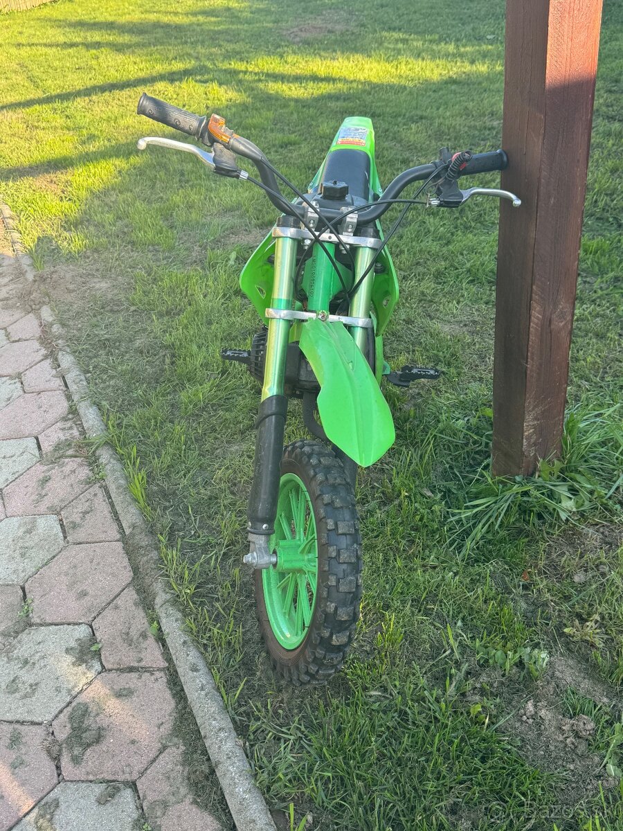 motorka je zachovana funkcna  50cc