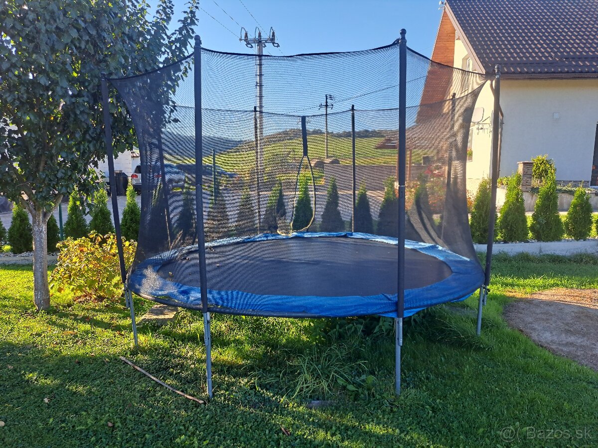 Trampolina