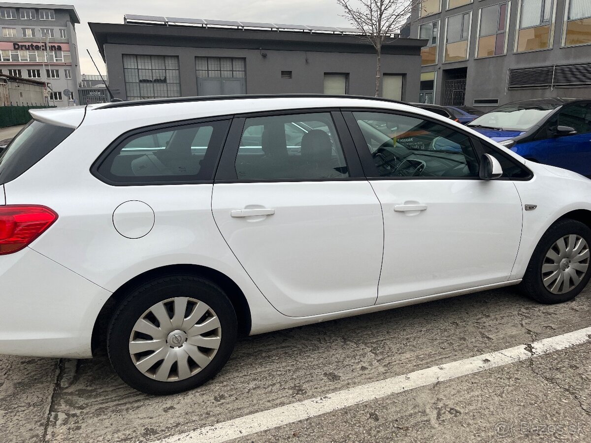 Opel astra combi