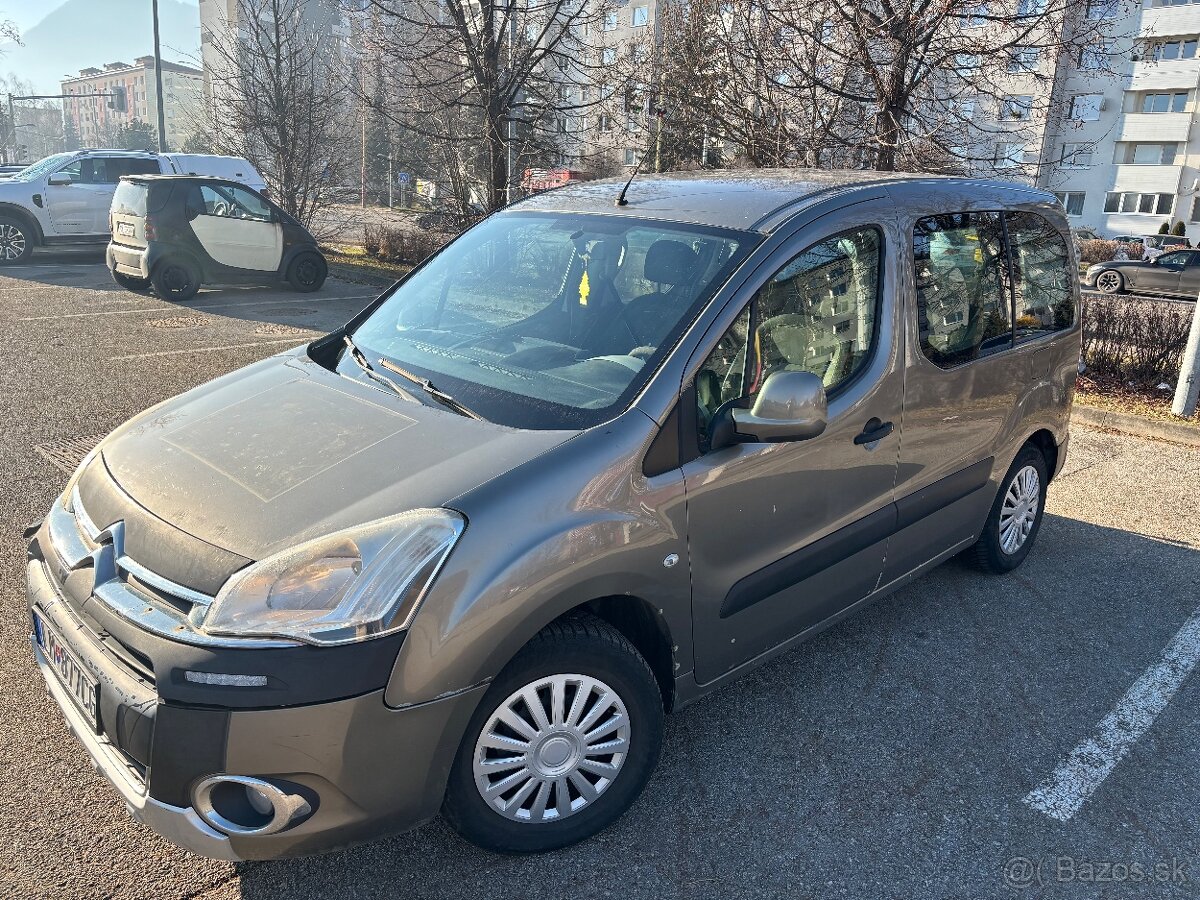 Predám Citroen Berlingo rv. 7/2013 235000 odp. DPH, STK a EK