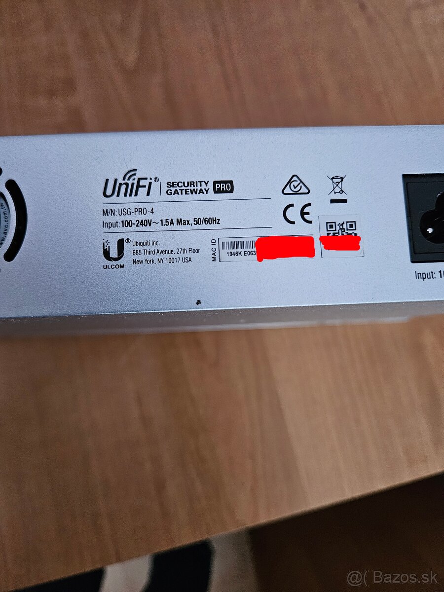 UniFi USG-PRO-4