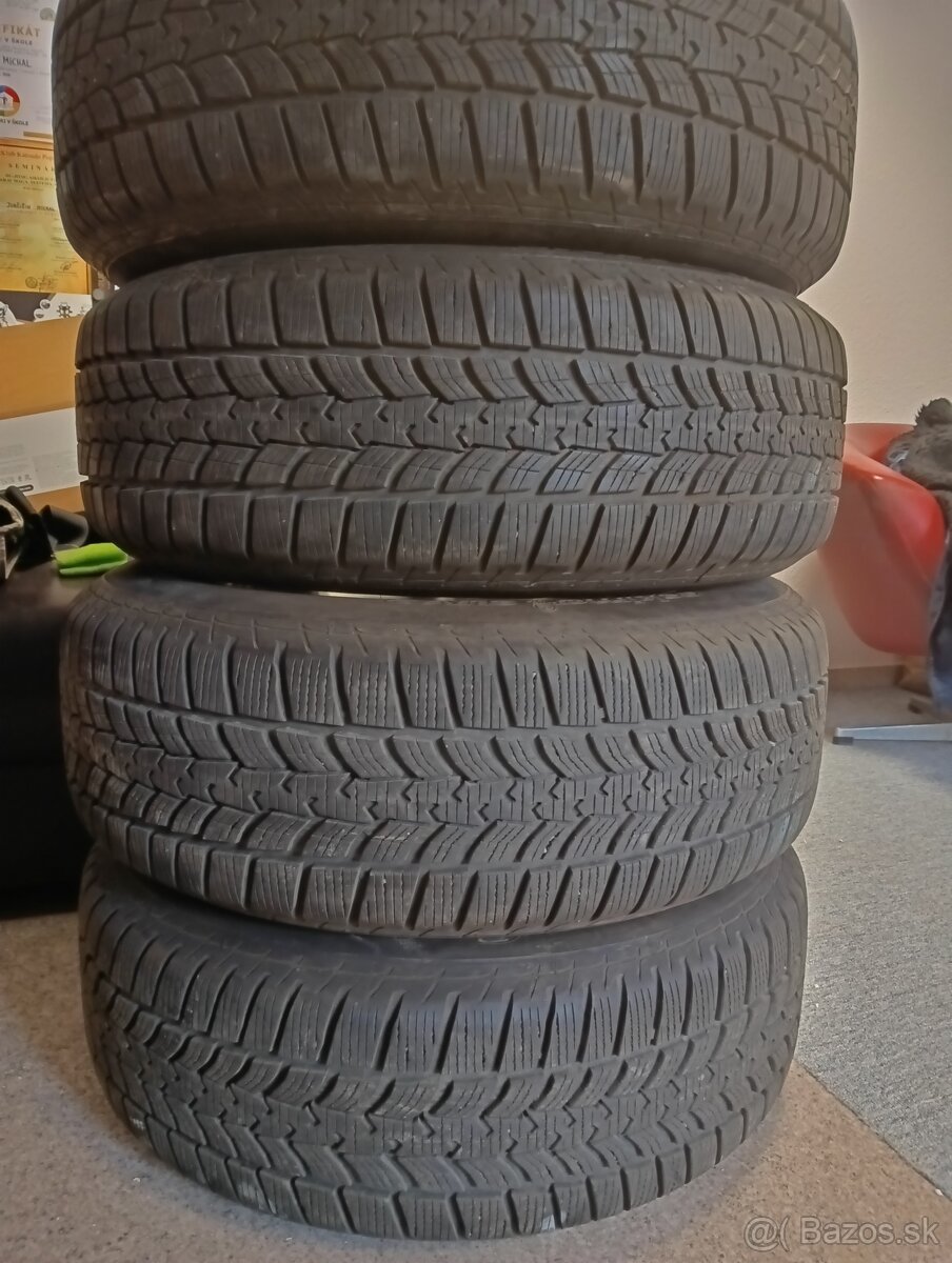 225/65 R17