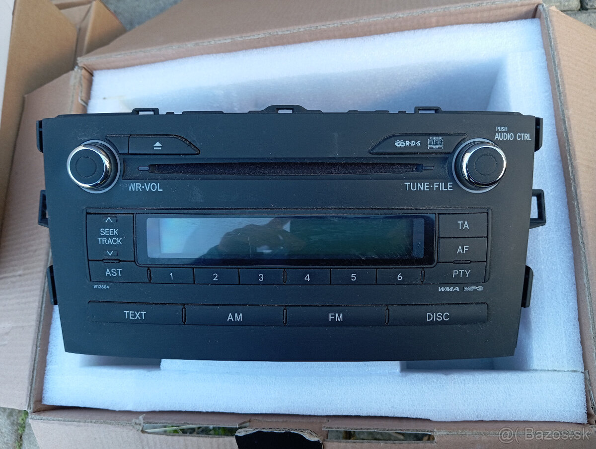 TOYOTA AURIS original cd autoradio