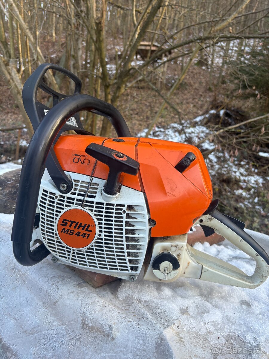 Predám Motorovú pílu STIHL MS441