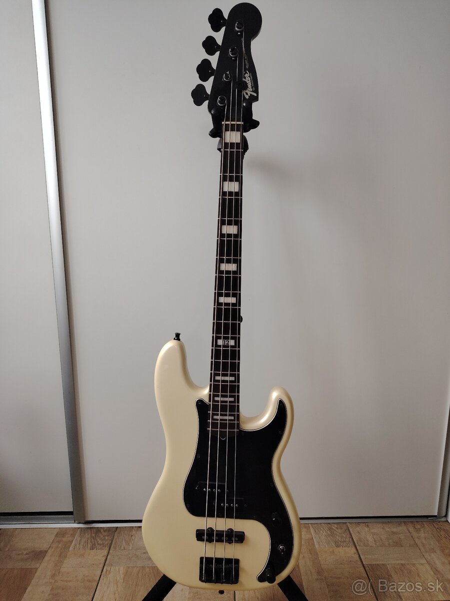 Fender Duff McKagan Deluxe precision Bass