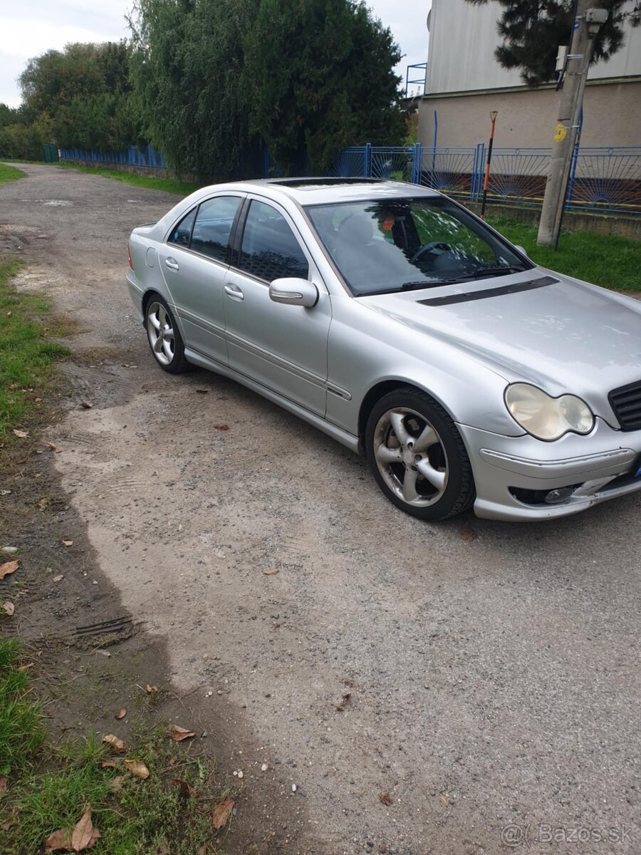 Mercedes-Benz C230 Sport W203