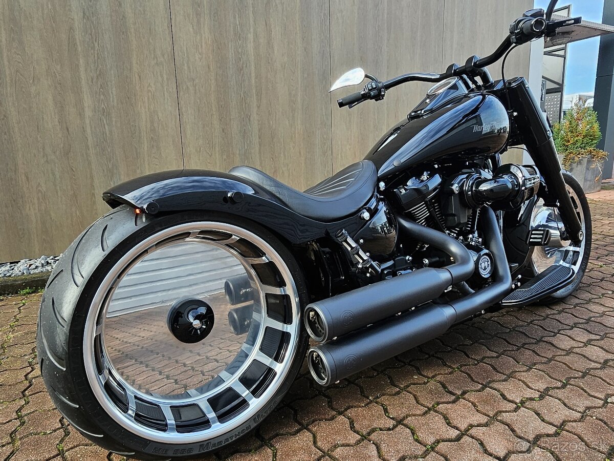 HARLEY DAVIDSON FAT BOY 114 EASTSIDE CUSTOM